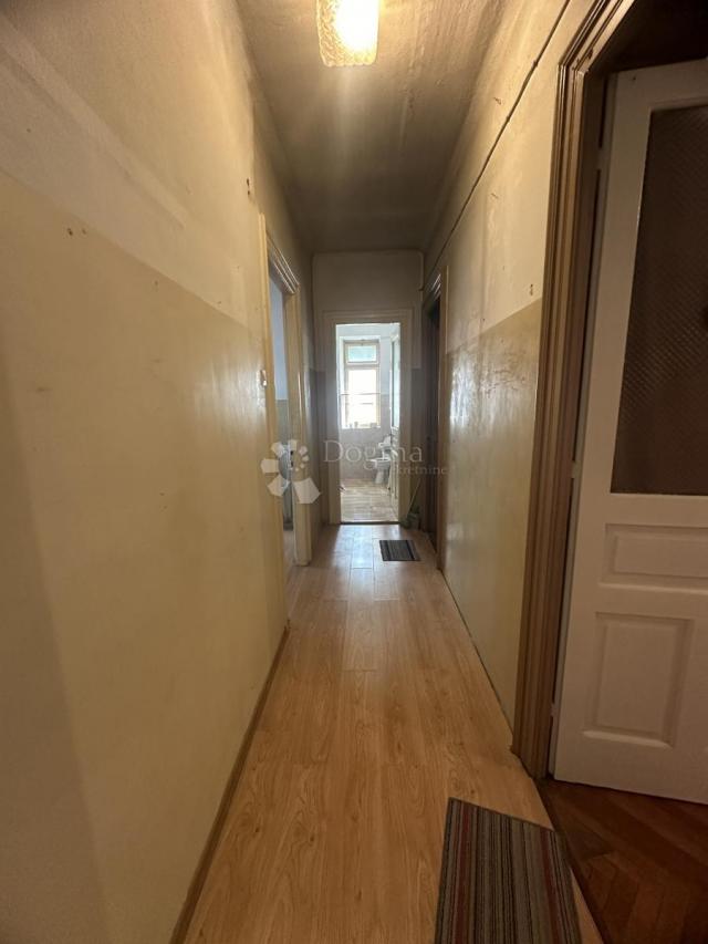 House Grad, Šibenik, 270m2