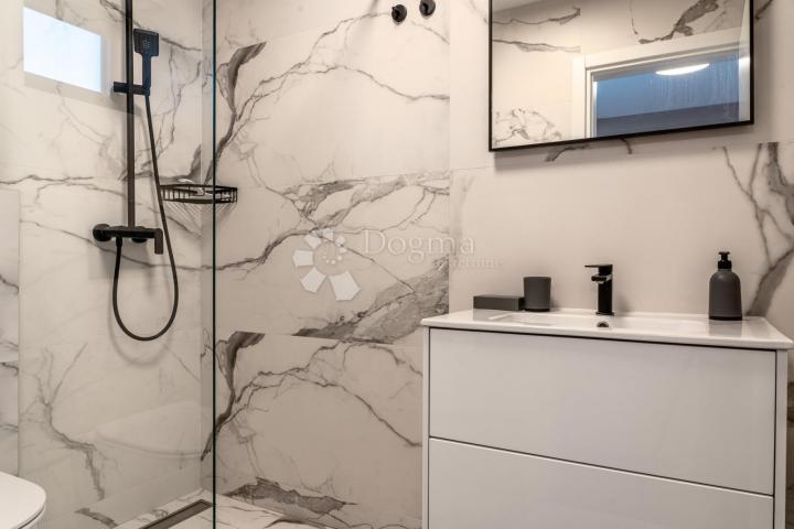 Flat Crikvenica, 116m2