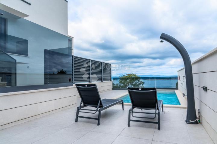 Flat Crikvenica, 116m2