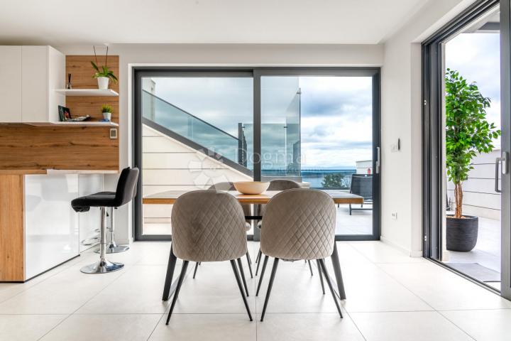 Flat Crikvenica, 116m2