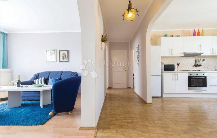 Haus Kaštanjer, Pula, 383,11m2
