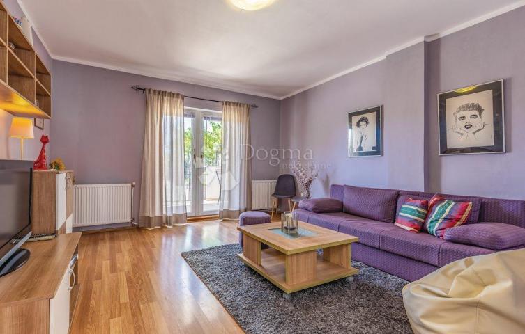 Haus Kaštanjer, Pula, 383,11m2