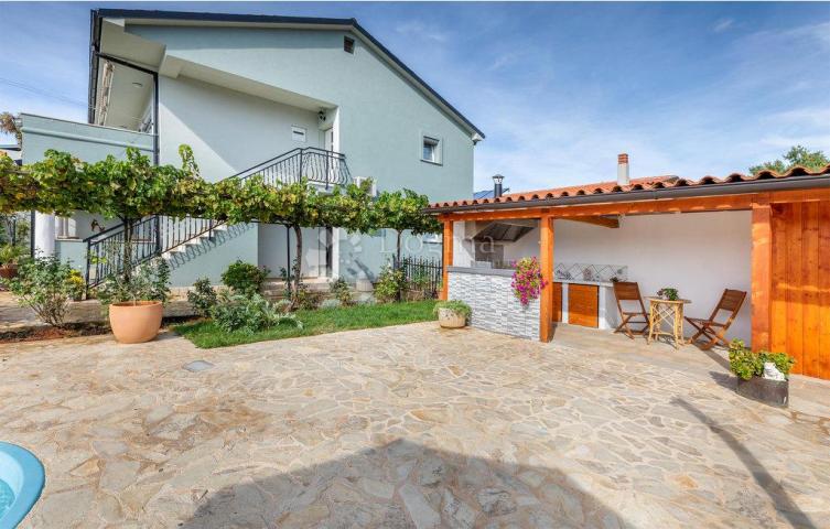 Haus Kaštanjer, Pula, 383,11m2