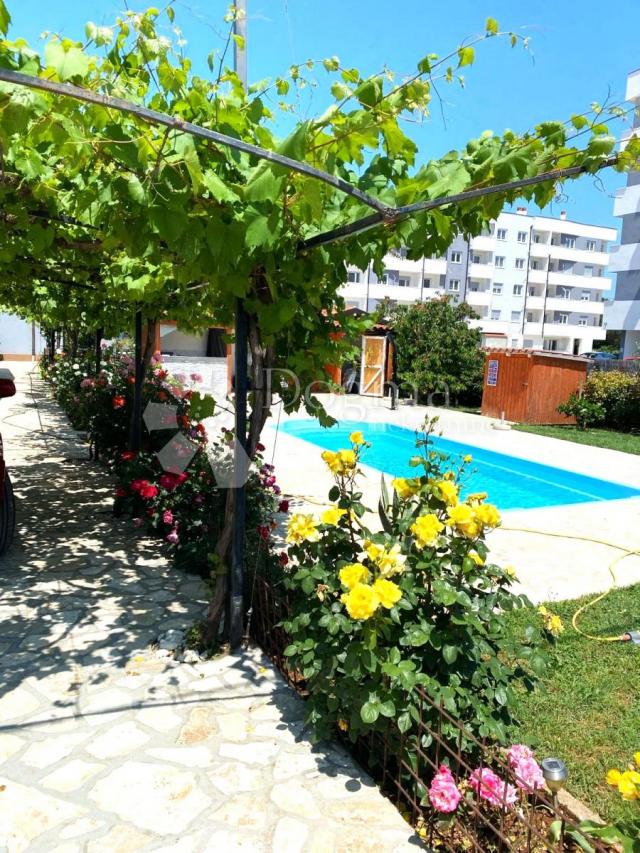 Haus Kaštanjer, Pula, 383,11m2