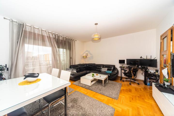 Dvosoban stan 69m2, Pobrežje - Podgorica