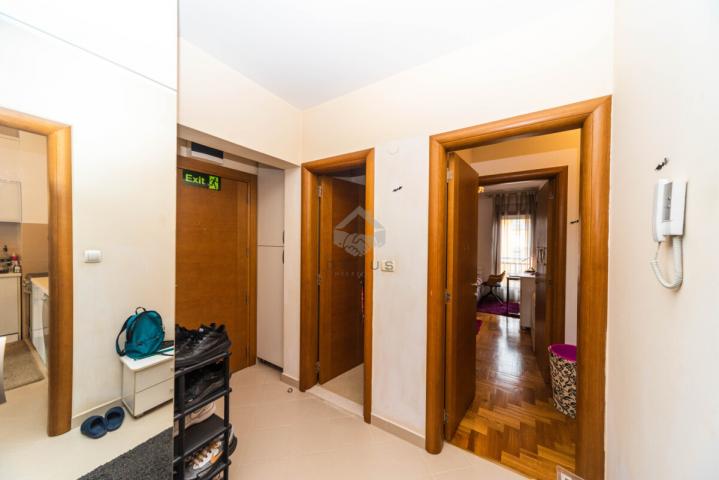 Dvosoban stan 69m2, Pobrežje - Podgorica