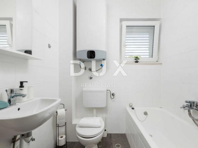 OTOK KRK, KORNIĆ- kuća, 250 m2, bazen, okućnica, idealna za turističku djelatnost, TOP PRILIKA!!!