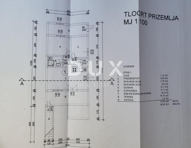ZADAR, VRSI - Trokatnica na mirnoj lokaciji