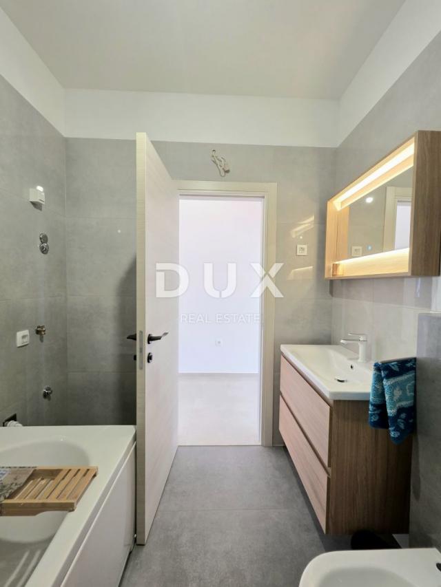 ISTRA, ŠIŠAN - Apartmanska kuća s dvije stambene jedinice i pomočnim objektom