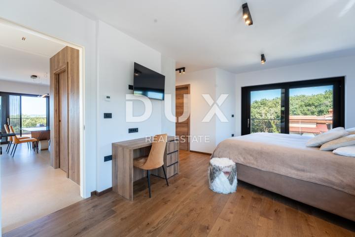 ISTRIEN, MEDULIN – Beeindruckende Villa neben dem Wald mit Meerblick!