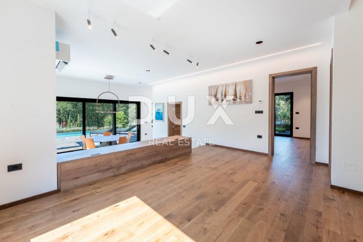 ISTRIEN, MEDULIN – Beeindruckende Villa neben dem Wald mit Meerblick!
