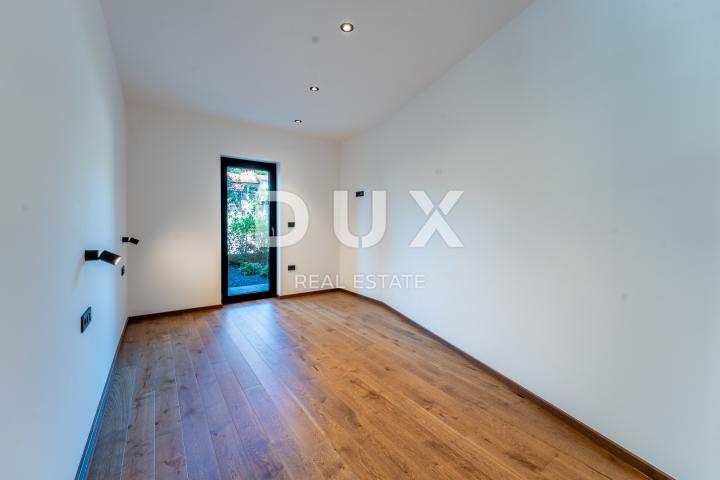 ISTRIEN, MEDULIN – Beeindruckende Villa neben dem Wald mit Meerblick!