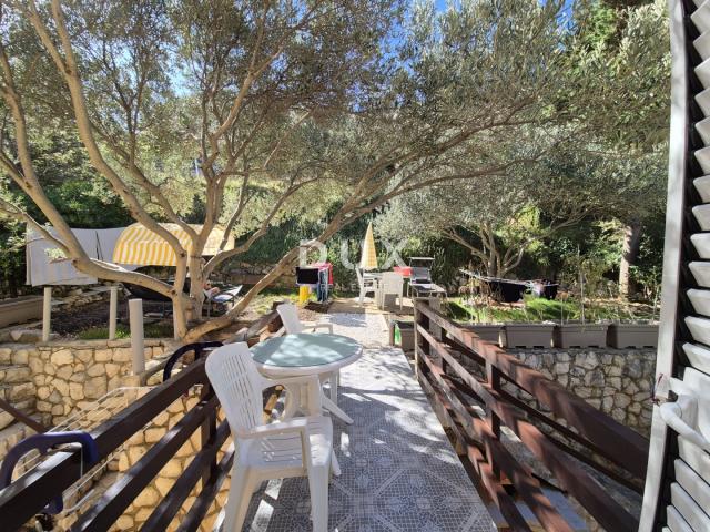 PAG, TOWN OF PAG - Spacious house with panoramic views of the sea and Velebit
