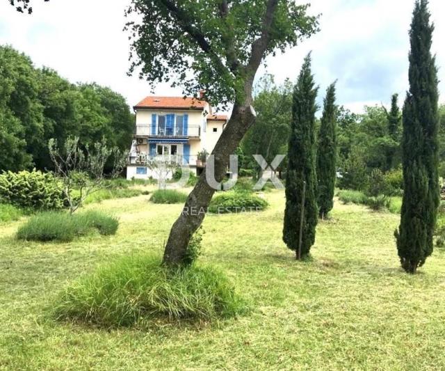 RIJEKA, HRELJIN – Einfamilienhaus mit Meerblick und großem Garten – Gelegenheit!