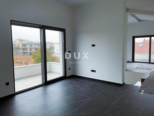 INSEL KRK, STADT KRK - Modernes Penthouse mit 100 m²