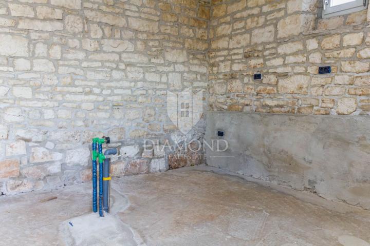 Poreč, okolica, šarmantna kuća s pogledom na more