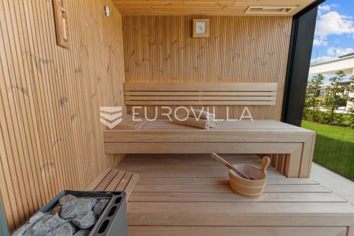 Istra, Poreč, elegantna Vila s bazenom i pogledom na more ( V1 ) 