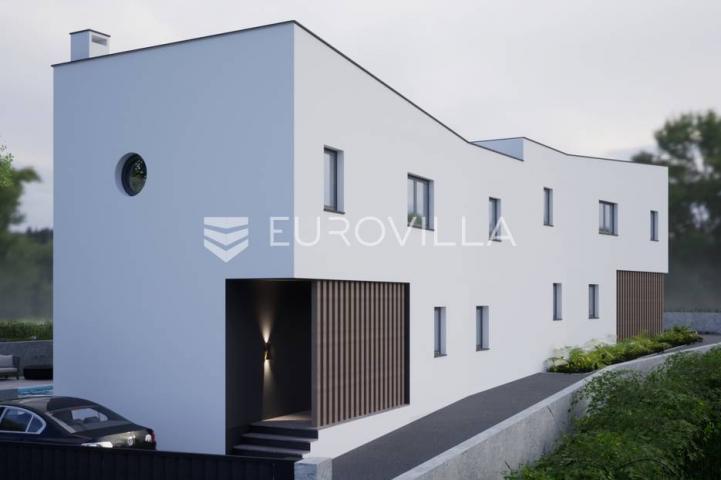 Istra, Ližnjan, dvojna kuća 150 m² s pogledom more, bazenom i uređenom okućnicom