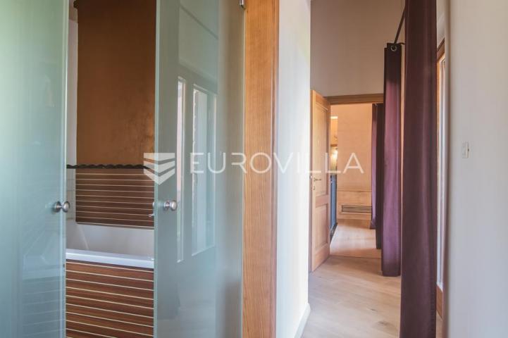 Istra, Šorići, luksuzna kamena kuća, 388 m², s bazenom i građevinskim zemljištem 4621 m²