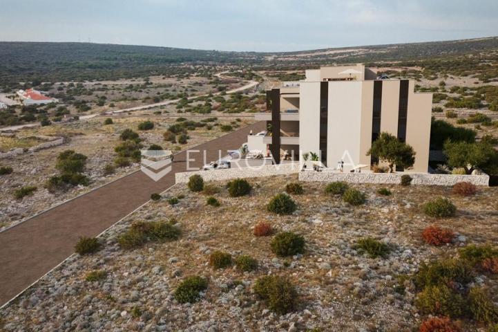 Pag, Šimuni, dvosoban penthouse, 88,70 m² na drugom katu moderne zgrade