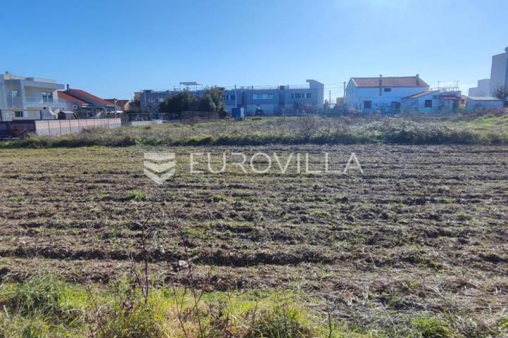 Zadar, Arbanasi, građevinsko zemljište 2. red do mora