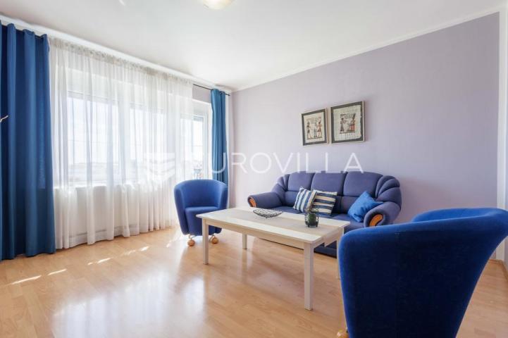 Istra, Pula, kuća s dva stana
