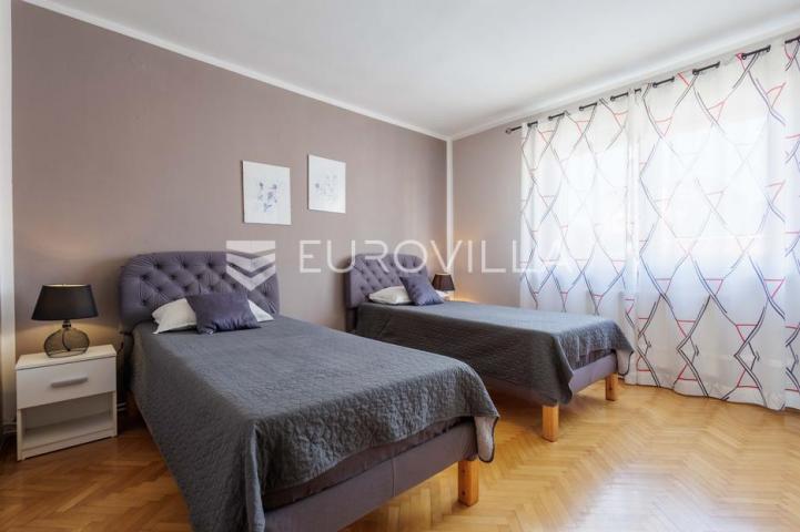 Istra, Pula, kuća s dva stana