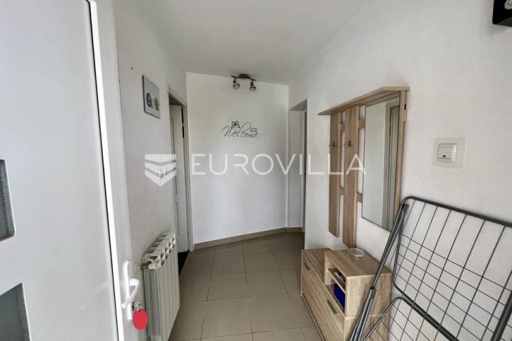 Istra, Pula, apartmanska kuća sa 7 apartmana - blizu Arene
