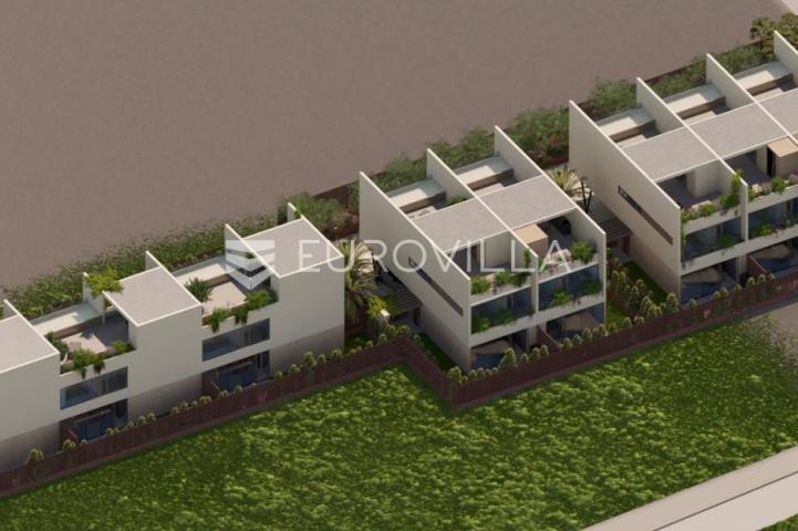 Zadar, Arbanasi, kompleks Bel Zara, trosoban stan na izvrsnoj lokaciji