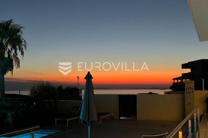 Primošten Resort, dvoetažni penthouse s panoramskim pogledom na more