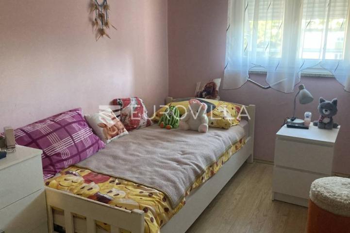 Istra, Rovinj, funkcionalan dvosoban stan neto korisne površine od 53,75 m² na super lokaciji