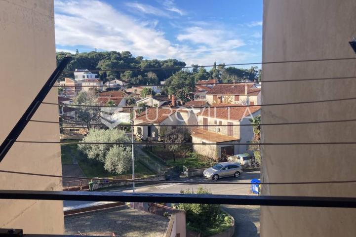 Istra, Rovinj, funkcionalan dvosoban stan neto korisne površine od 53,75 m² na super lokaciji