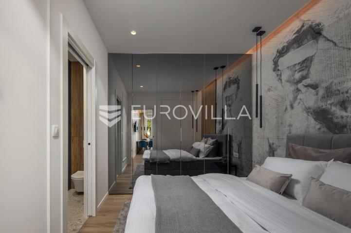 Rijeka, Centar, novouređen luksuzan stan 98 m² s tri apartmana