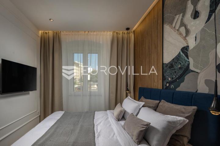 Rijeka, Centar, novouređen luksuzan stan 98 m² s tri apartmana