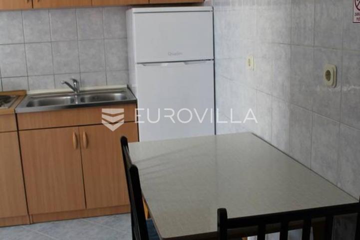 Brač, Splitska, apartmanska kuća s pogledom