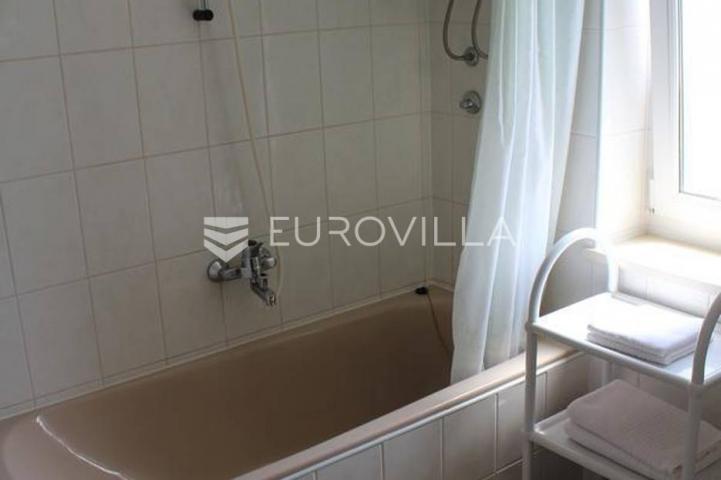 Brač, Splitska, apartmanska kuća s pogledom