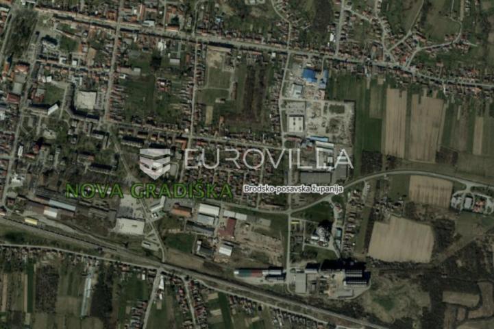 Nova Gradiška, građevinsko zemljište 867 m²