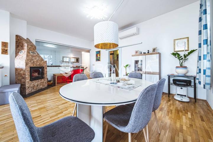 Otok Krk, Njivice, prekrasna kuća s pogledom na more 244 m²