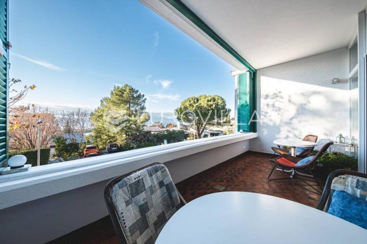 Otok Krk, Njivice, prekrasna kuća s pogledom na more 244 m²
