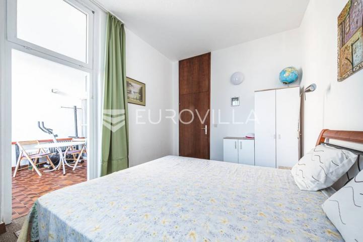 Otok Krk, Njivice, prekrasna kuća s pogledom na more 244 m²