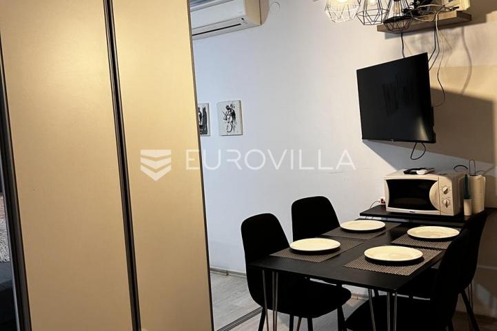 Istra, Rovinj, jednosoban stan neto korisne površine od 47 m² u prizemlju zgrade