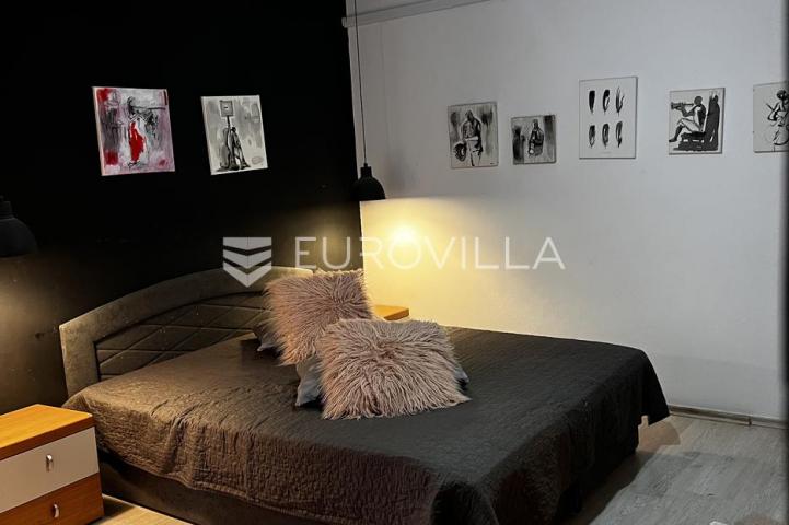 Istra, Rovinj, jednosoban stan neto korisne površine od 47 m² u prizemlju zgrade