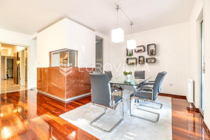 Zagreb, Vrhovec, luksuzan četverosoban stan 135 m²