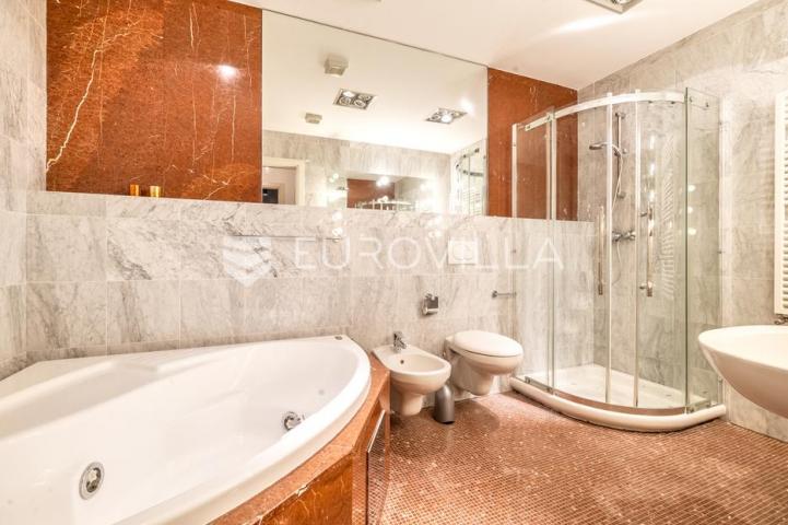 Zagreb, Vrhovec, luksuzan četverosoban stan 135 m²