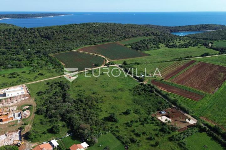 Medulin, Volme - Zemljište u T1/T2 zoni 550 m od mora
