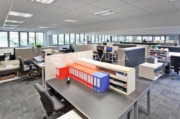 Samobor, Rude, proizvodna hala 5.400 m2, prodaja 