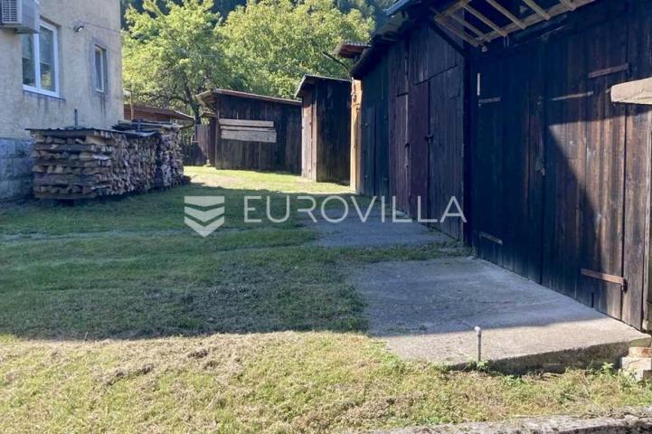 Moravice, jednosoban stan od 52,14 m² s garažom i ljetnom kuhinjom