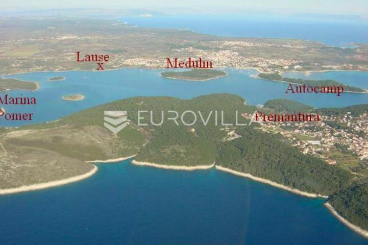 Istra, Medulin, 2348 m2 građevinskog zemljišta na TOP lokaciji