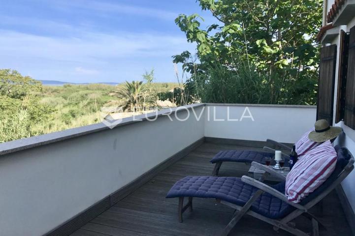 Mali Lošinj, Susak, dvojna tradicionalna kamena kuća 159 m²