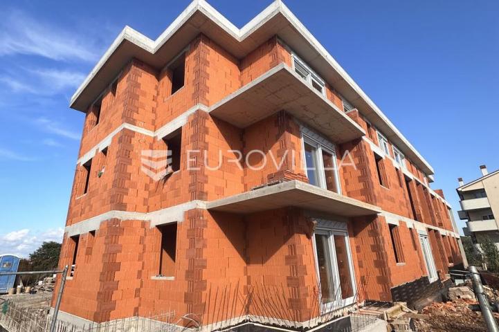 Istra, Štinjan, jednosoban stan na 1. katu 49,54 m² s parkirnim mjestom, novogradnja